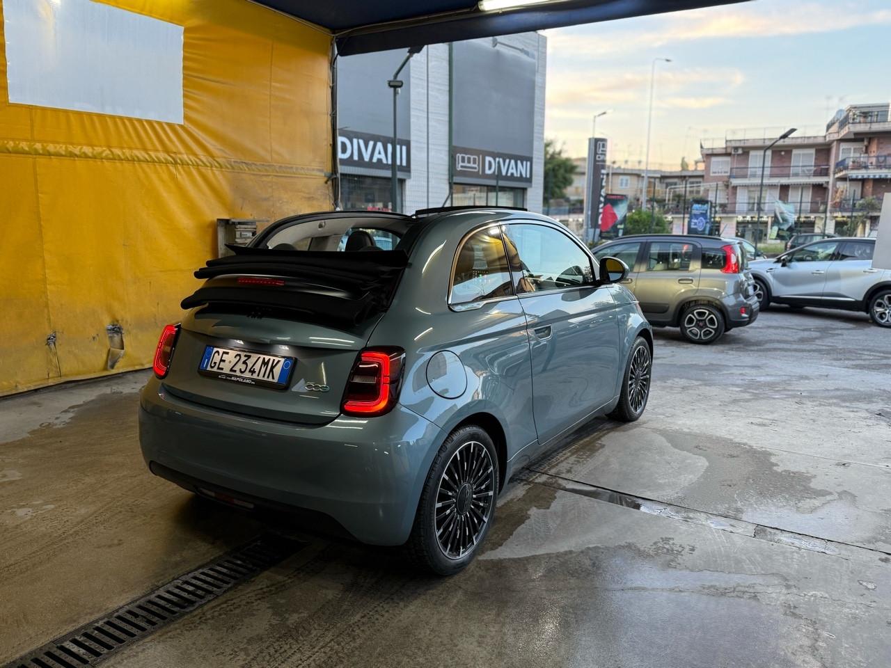 Fiat 500 500e Cabrio 42 kWh Icon