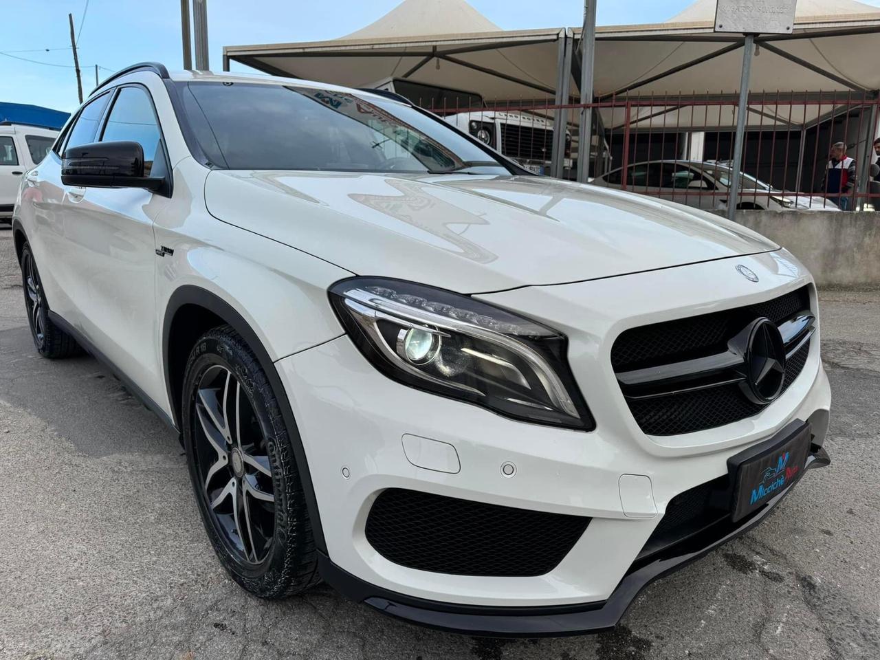 MERCEDES GLA 200D 136 CV PREMIUM AMG FULL