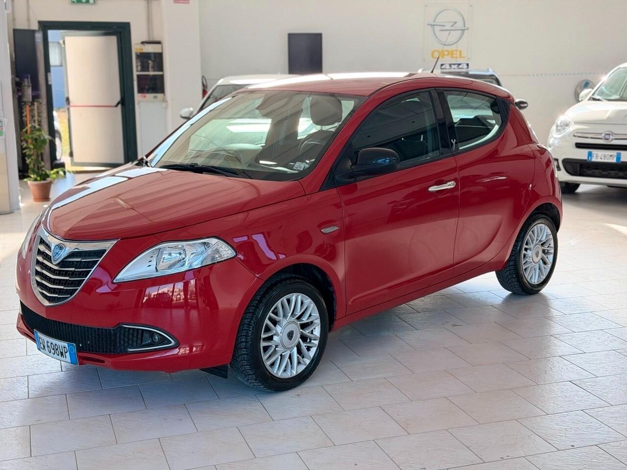 Lancia Ypsilon 1.3 MJT 16V 95 CV 5 porte S&S Gold