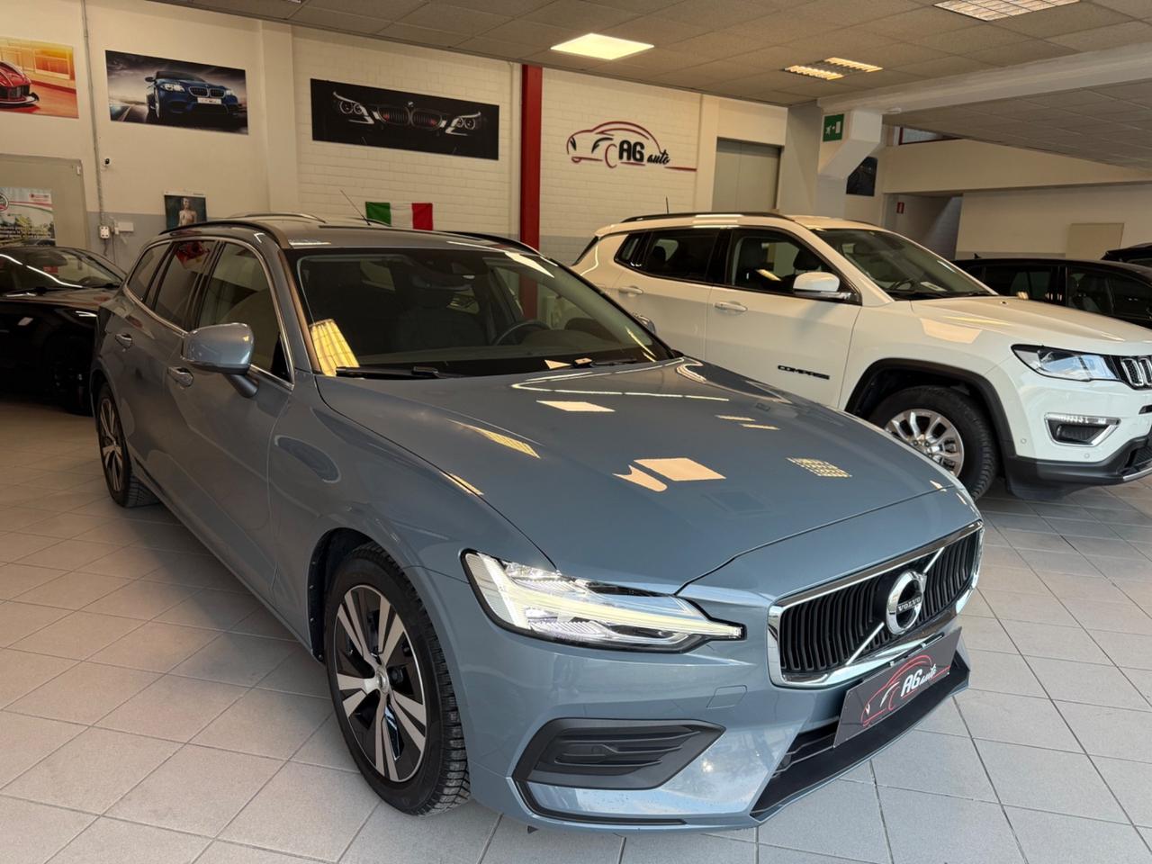 Volvo V60 B4 (d) Geartronic Momentum Business Pro