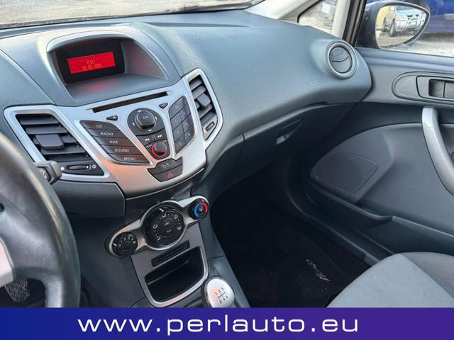 FORD Fiesta 1.4 TDCi 68CV 5 porte Titanium