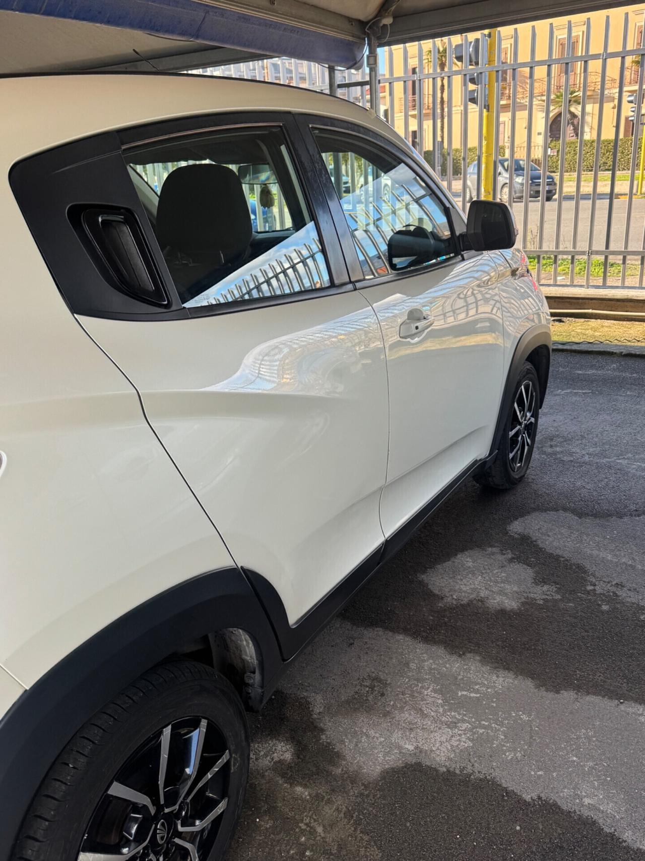 Mahindra KUV100 1.2 VVT M-Bifuel(GPL) K8