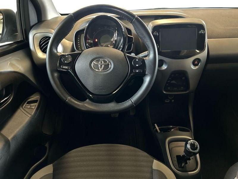 Toyota Aygo 1.0 VVT-i x-play MMT+ CERCHI IN LEGA