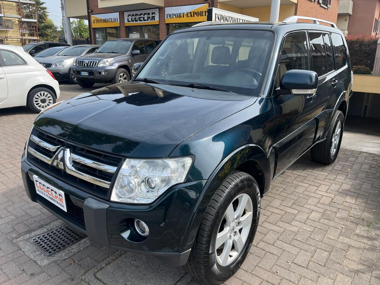 Mitsubishi Pajero 3.2 DI-D 16V 5p. Intense 7p