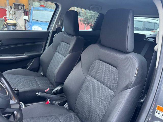 SUZUKI Swift 1.2 Hybrid Top