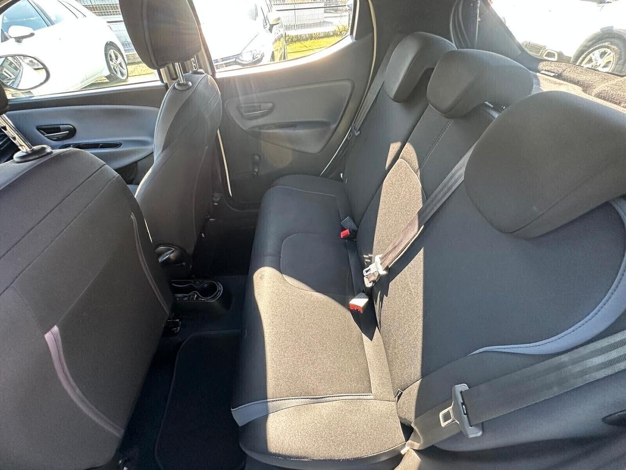 Lancia Ypsilon 1.3 MJT 16V 95 CV 5 porte S&S Gold 2017