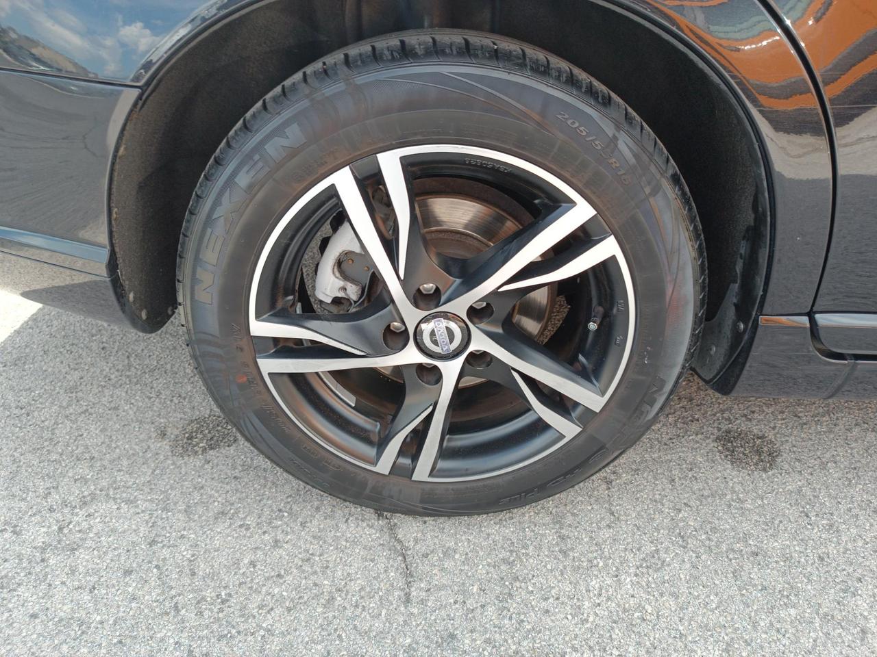 Volvo V50 1.6d R-design