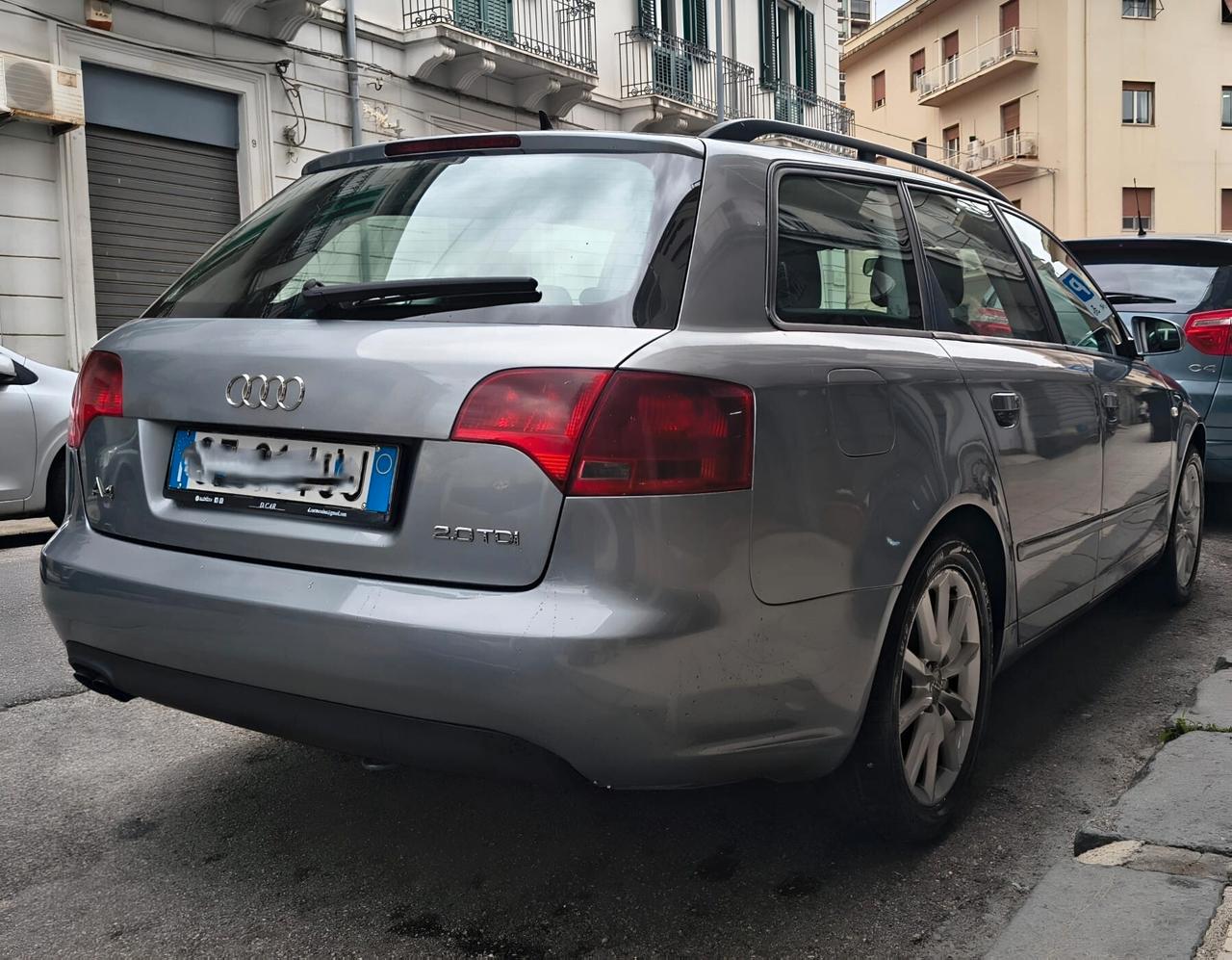 Audi A4 2.0 16V TDI Avant- KM 166000