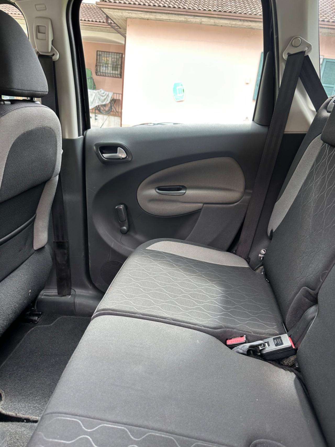 Citroen C3 Picasso 1.4 VTi 95 EXCLUSIVE NEOPAT KMCERT GARANZ