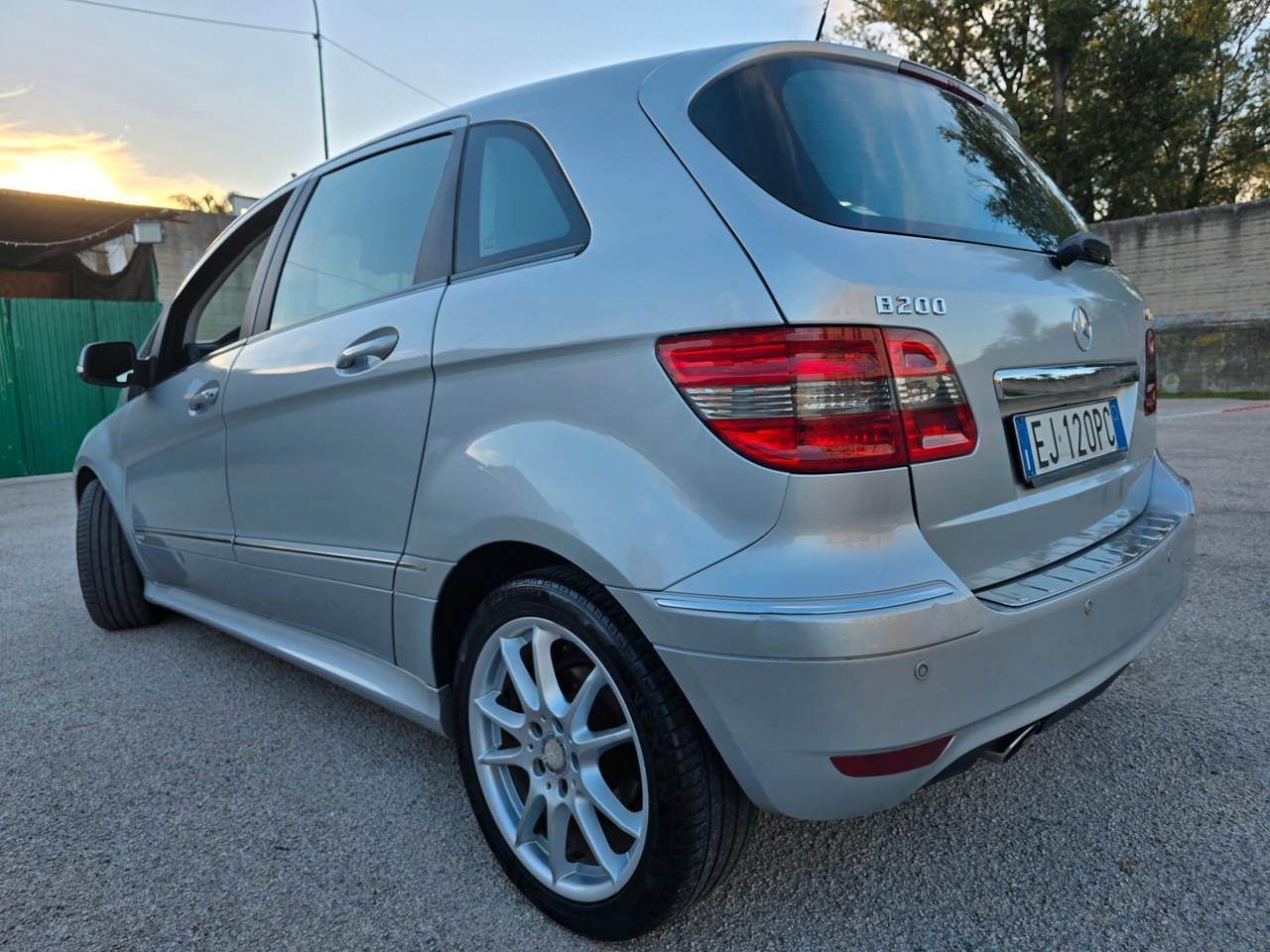 Mercedes Classe B 2.0 diesel 140cv full opt restyling 2011