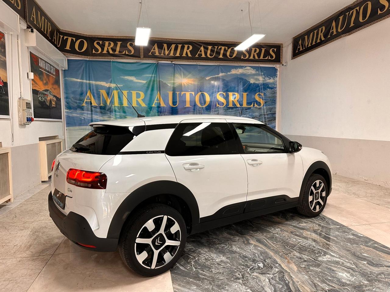 Citroen C4 Cactus PureTech 110 S&S Shine Pack