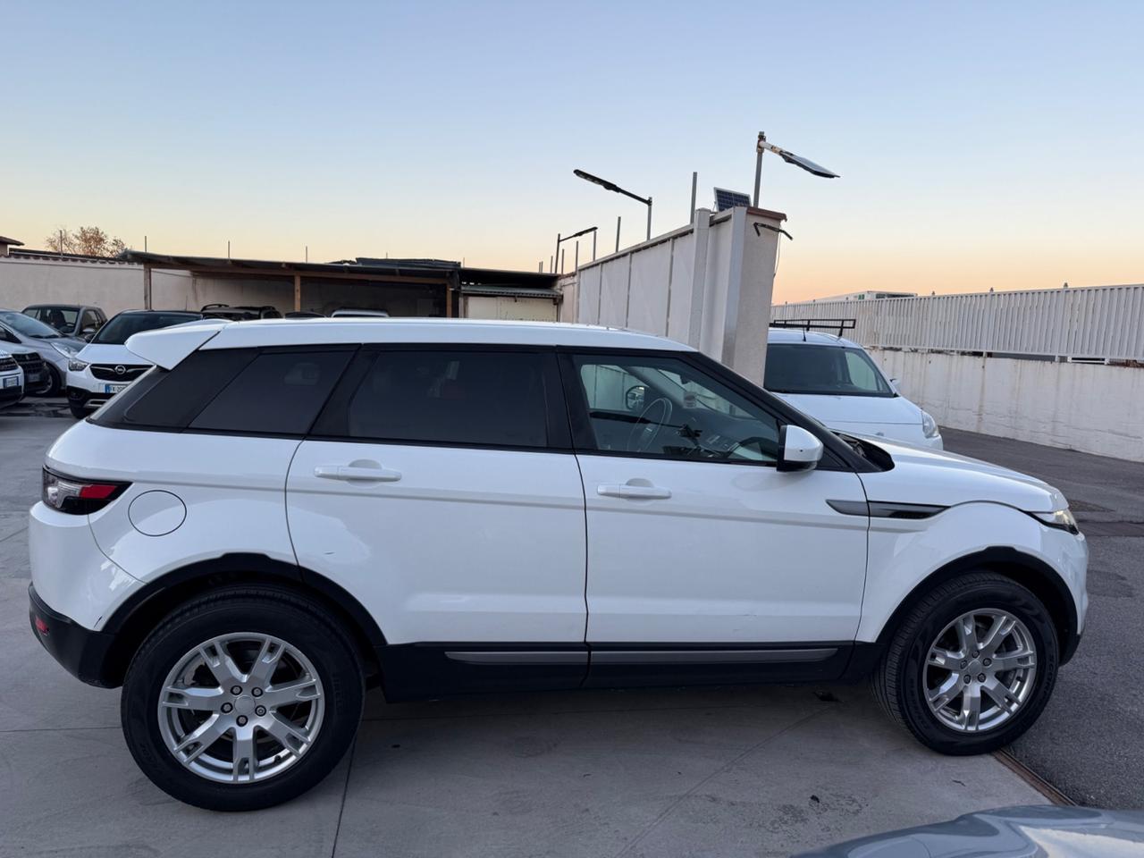 Land Rover Range Evoque 2.2 Sd4 5p. Dynamic