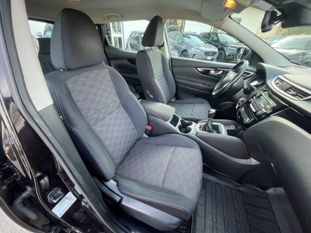 NISSAN Qashqai 1.2 DIG-T Acenta