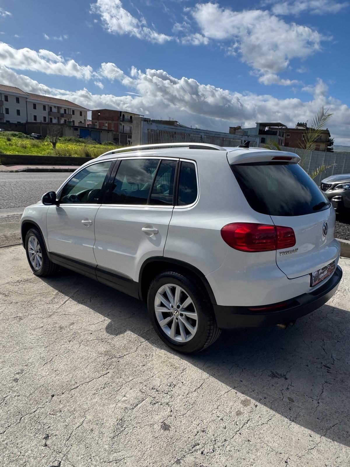 Volkswagen Tiguan 2.0 TDI 140CV 4MOTION DSG Sport & Style