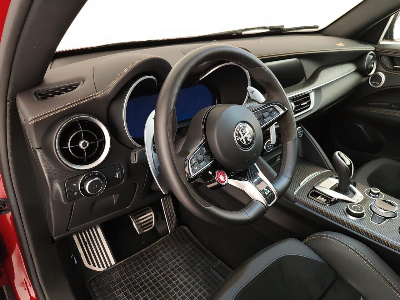Alfa Romeo Stelvio 2.9 Bi-Turbo V6 520 CV AT8 Q4 Quadrifoglio