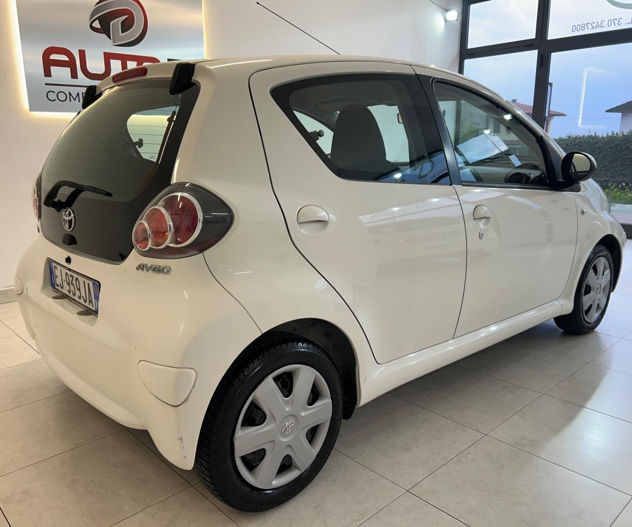 Toyota Aygo 1.0 benzina 50kw cambio automatico