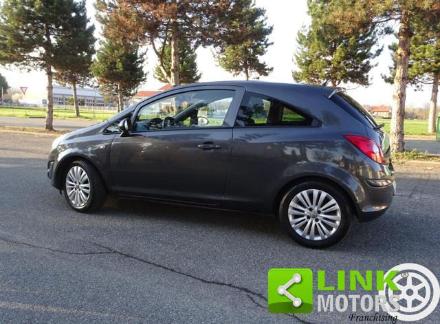 OPEL Corsa 1.2 3 porte NEOPATENTATI Benzina - GPL