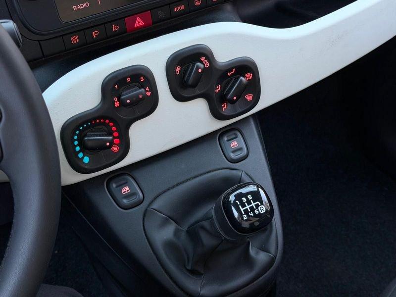 FIAT Panda "LA PANDINA" CITY-CROSS "BLACK" km zero