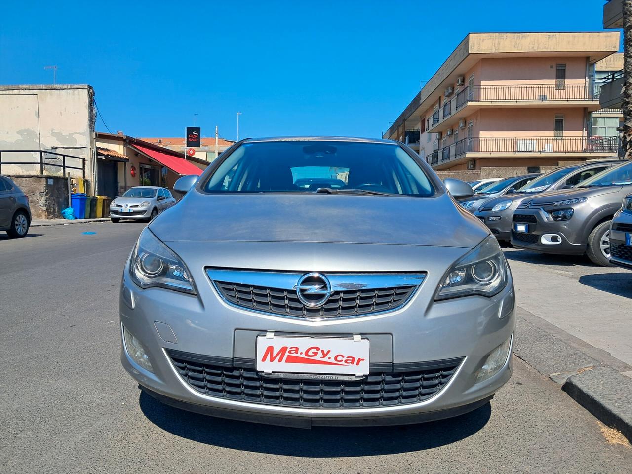 Opel Astra 1.7 CDTI 110 cv 5p. Cosmo