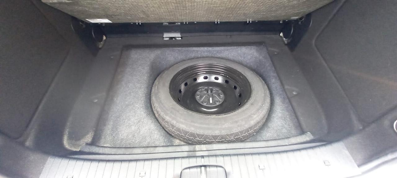 Mercedes-Benz Classe A 160 All. Avantgarde Benzina cc. 1.5 CV. 95 Automatica 5 Porte 5 Posti Euro 5 Utilizzabile anche per i Neopatentati.