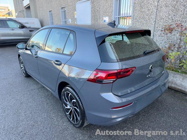 VOLKSWAGEN Golf 1.0 eTSI EVO DSG Life CERCHI 17"RADAR"IVA ESPOSTA"