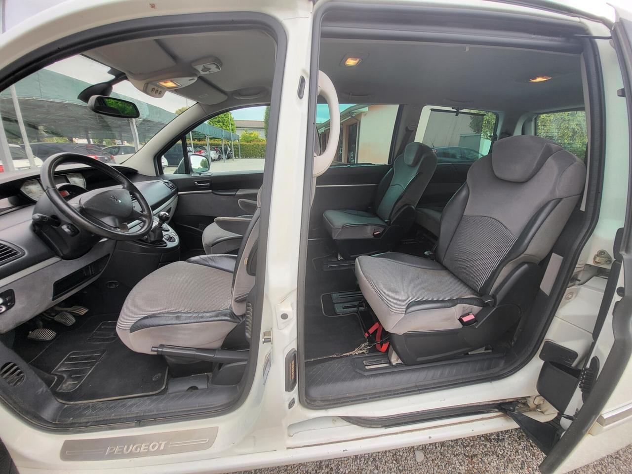 Peugeot 807 2.2 HDi 170CV FAP SV