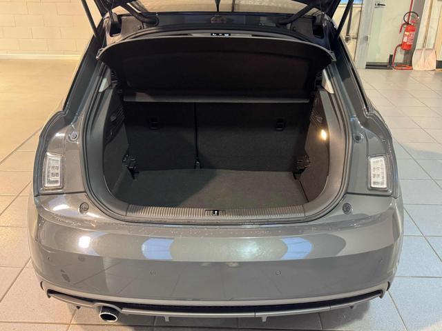 AUDI A1 SPB 1.0 TFSI ultra S tronic S-LINE