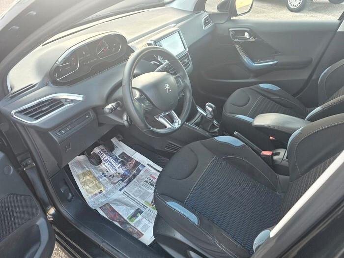 Peugeot 208 1.2 VTi 82 CV 5 porte Allure