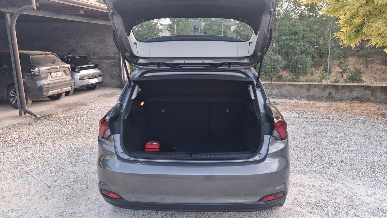 Fiat Tipo 5 porte 1.6 multijet 120 cv