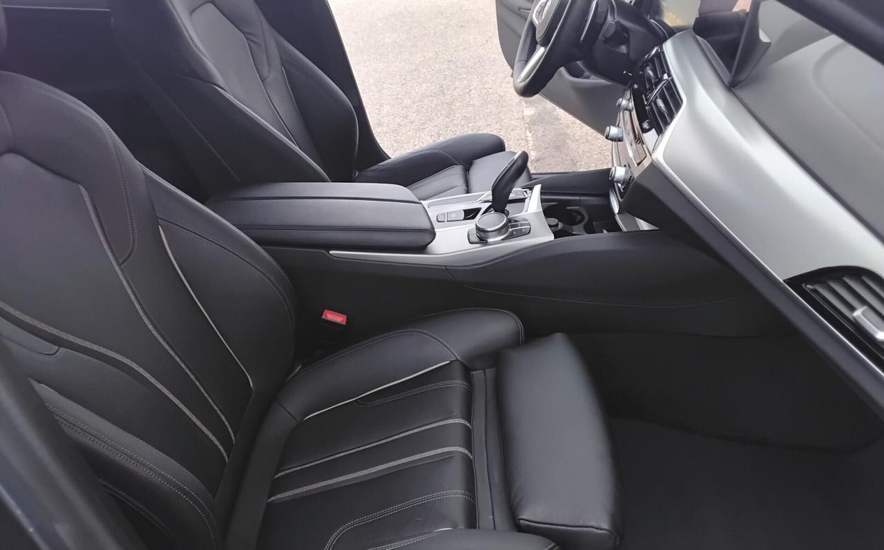 Bmw 520 aut. Msport berlina