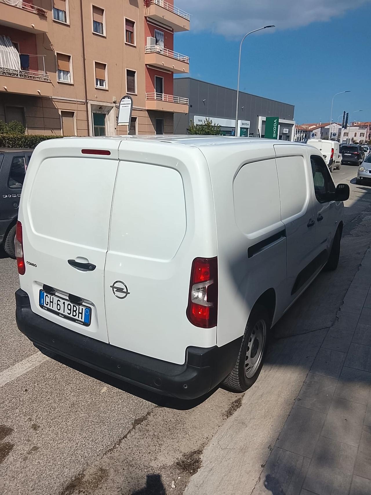 Opel Combo Cargo XL 1.5 Diesel 100CV PL 950kg Edition