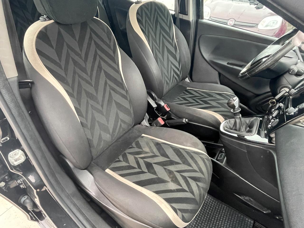 LANCIA YPSILON 2016 1.2 BENZINA/GPL *TETTO