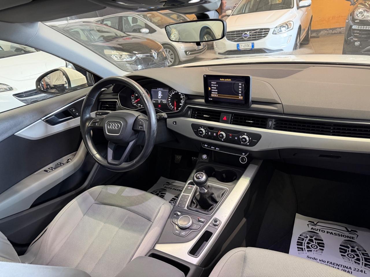 Audi A4 Avant 2.0 TDI 150 CV S LINE