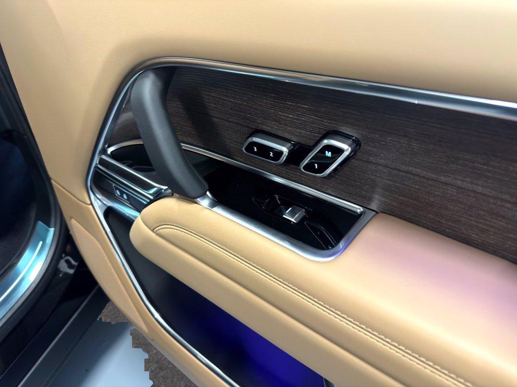 LAND ROVER Range Rover 5serie LAND ROVER 3.0 I6 PHEV 440 CV HSE del 2025