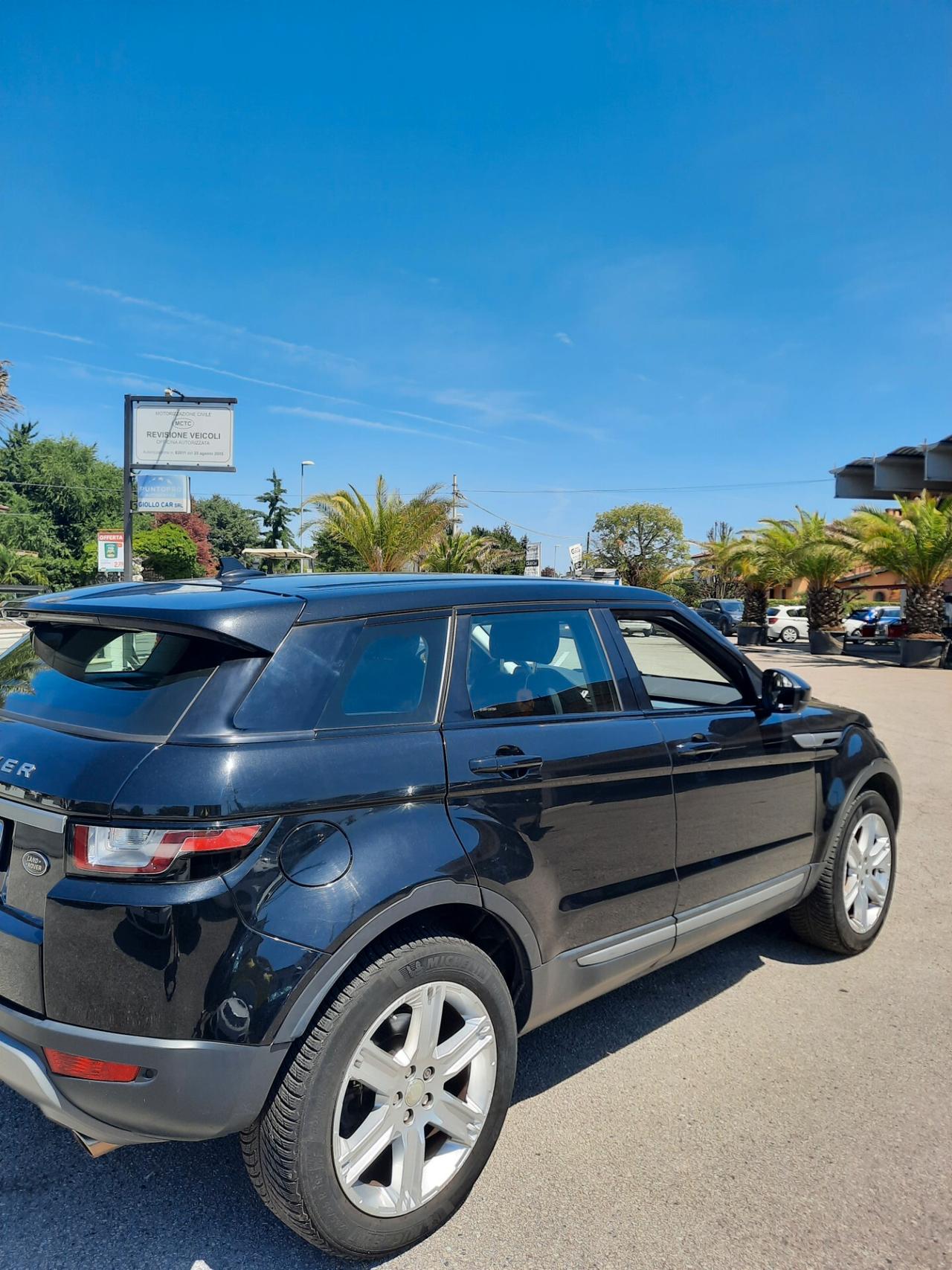 Range Rover Evoque 2.0 TD4 150 CV 12 MESI GARANZIA 5p. Business Edition