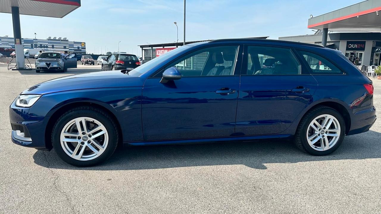 Audi A4 Avant 35 TDI/163 CV S tronic-KM CERTIFICATI