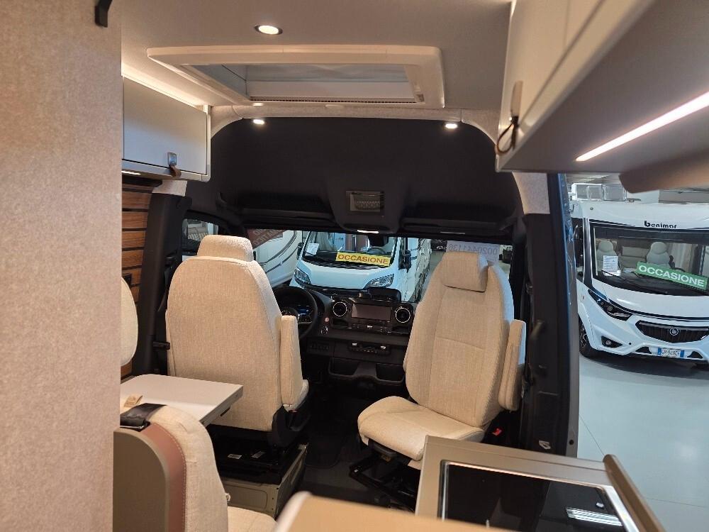 CAMPER VAN HYMER GRAND CANYON S