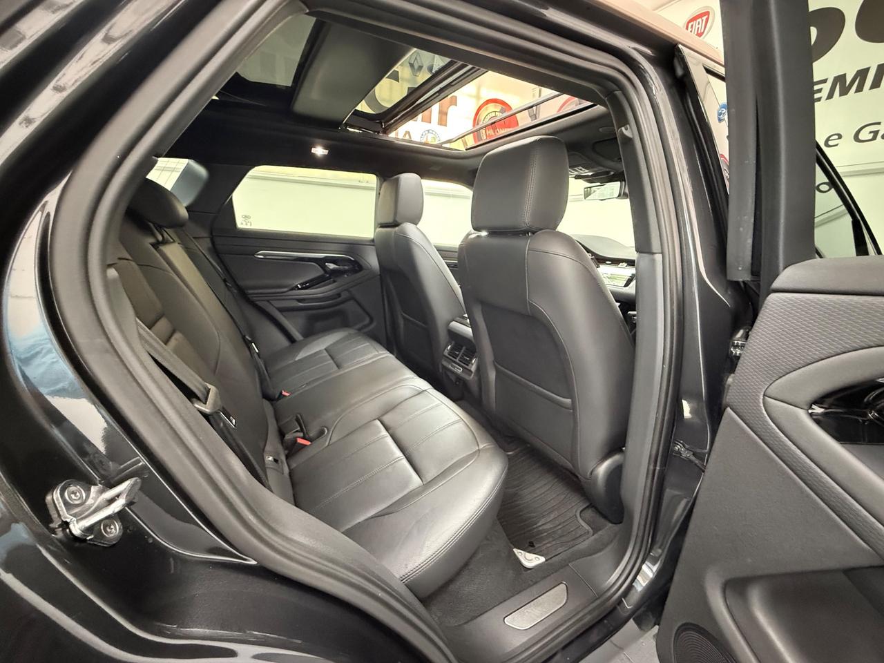 Range Rover Evoque 1.5 I3 PHEV 300 CV AWD Bronze Collection
