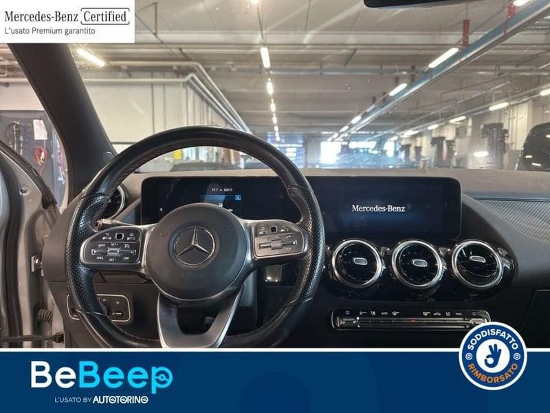 Mercedes-Benz GLA 200 D PREMIUM 4MATIC AUTO