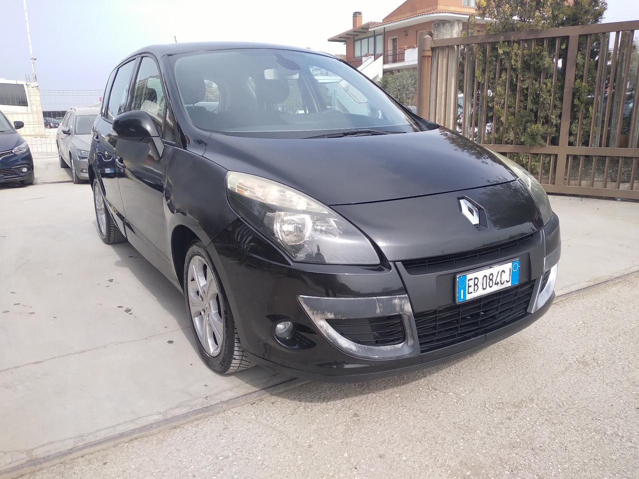 Renault Scenic Scénic X-Mod 1.5 dCi 110CV Luxe