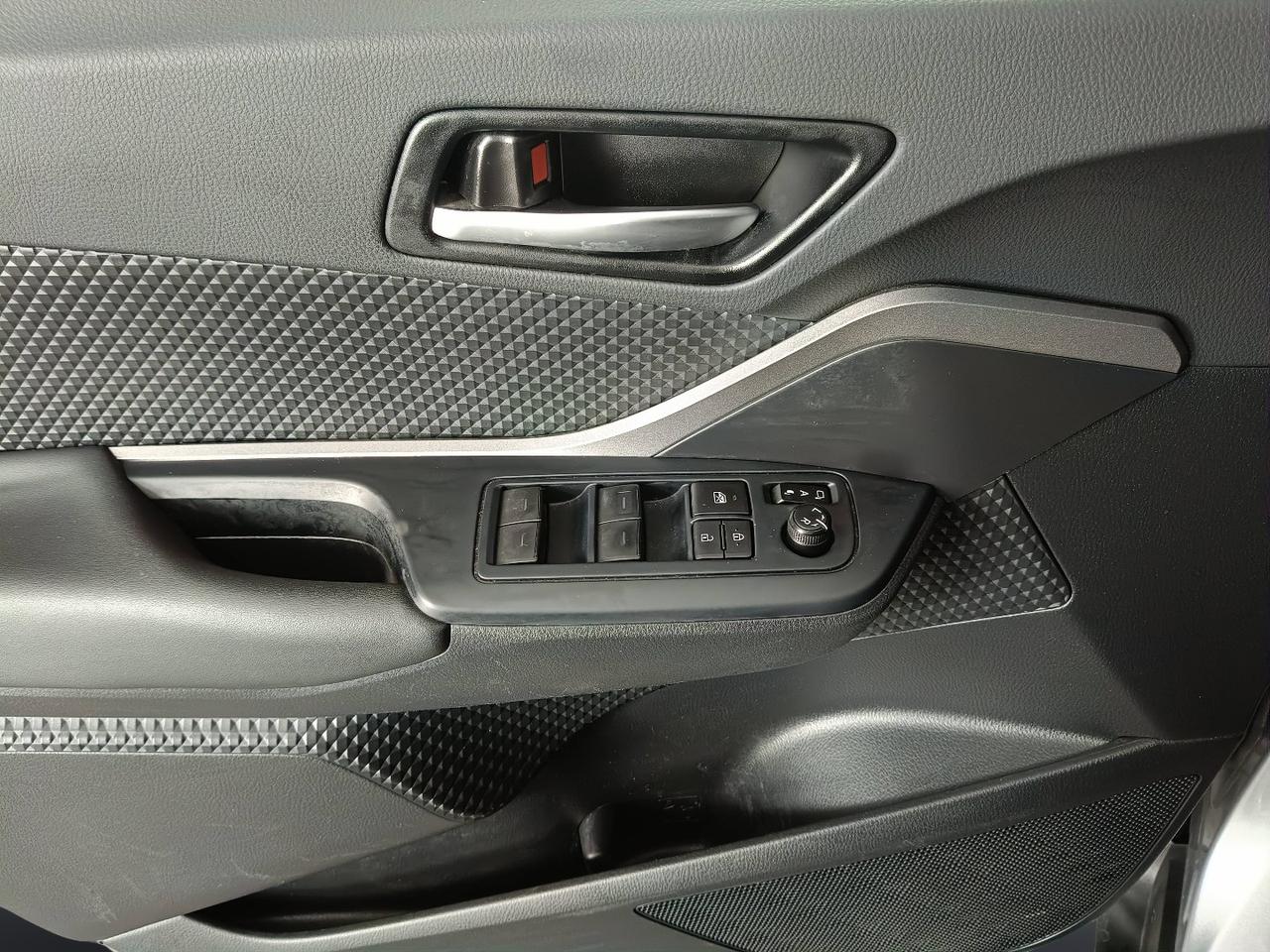 TOYOTA C-HR I 2020 - C-HR 1.8h Business e-cvt