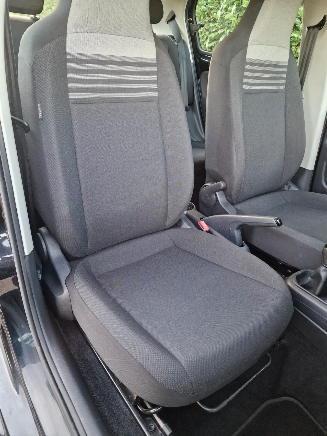 Volkswagen up! 1.0 5p. 2016