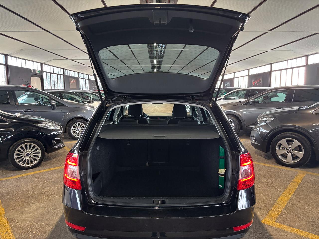 Skoda Octavia 1.6 TDI CR 85KW 115CV Executive