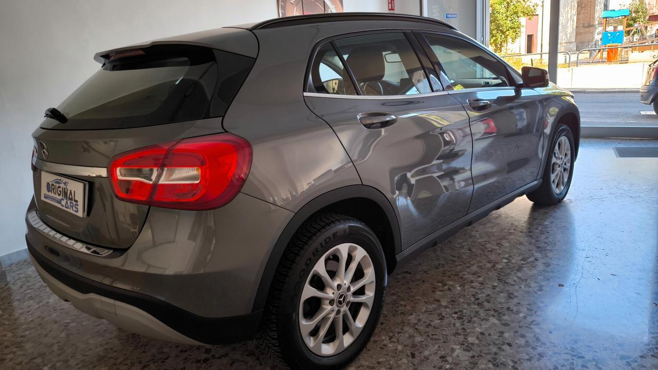 Mercedes-benz GLA 180 d Business