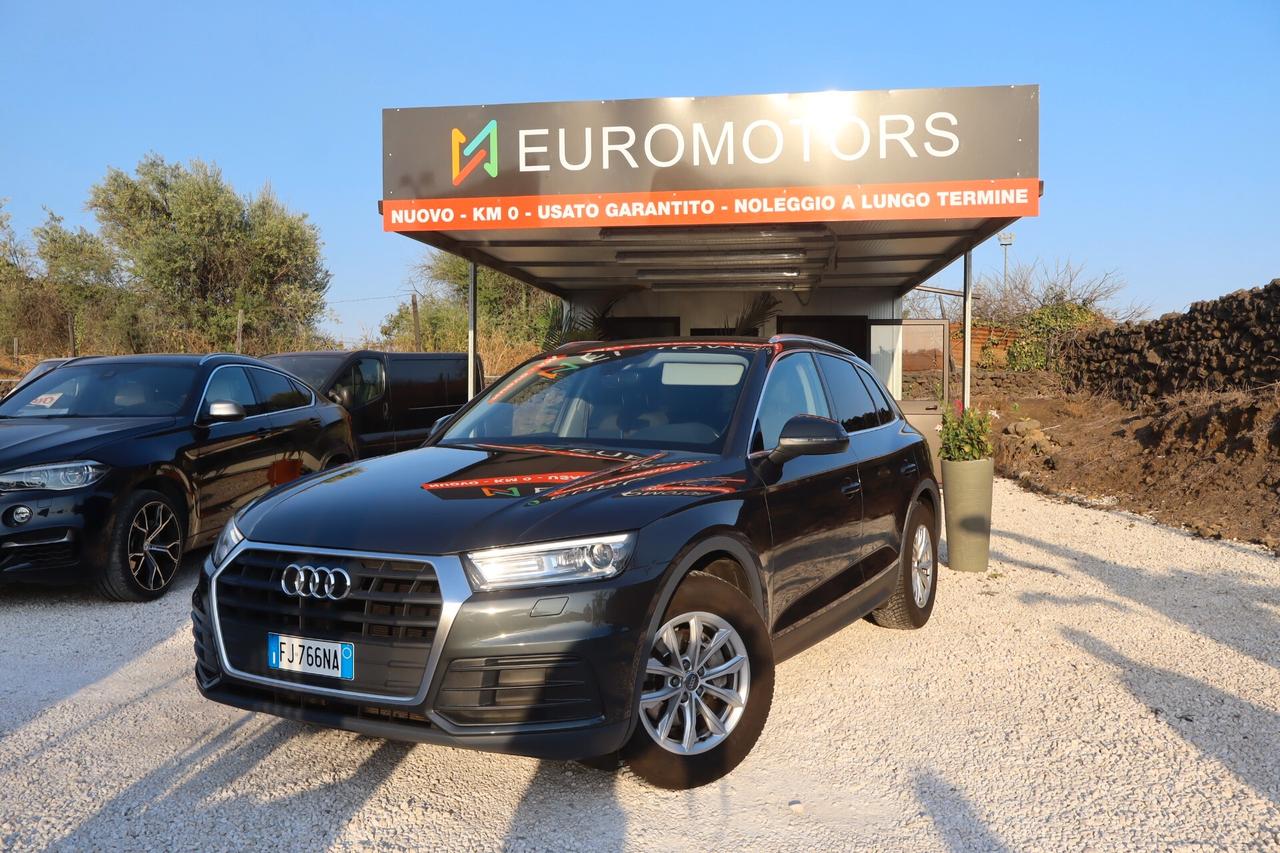 Audi Q5 2.0 TDI Tua A SOLI 216€