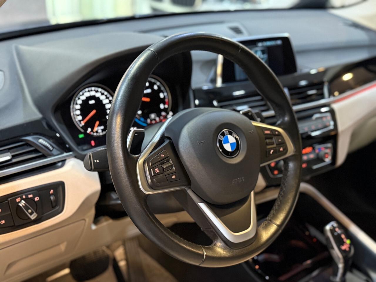 Bmw X1 sdrive18d xLine auto 2018 !!!