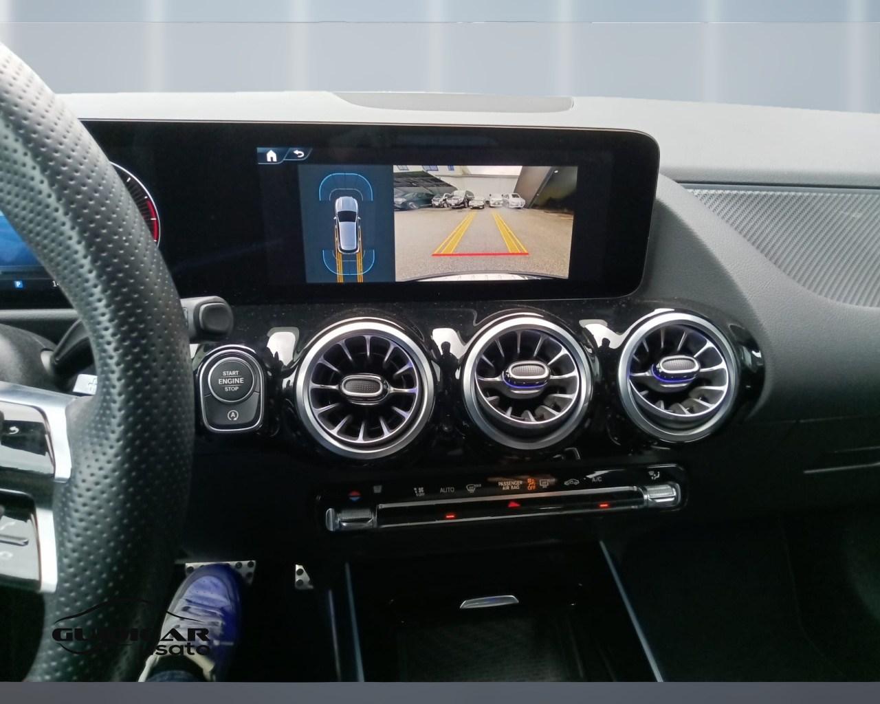 Mercedes-Benz GLA-H247 2023 - GLA 180 d AMG Line Advanced Plus auto