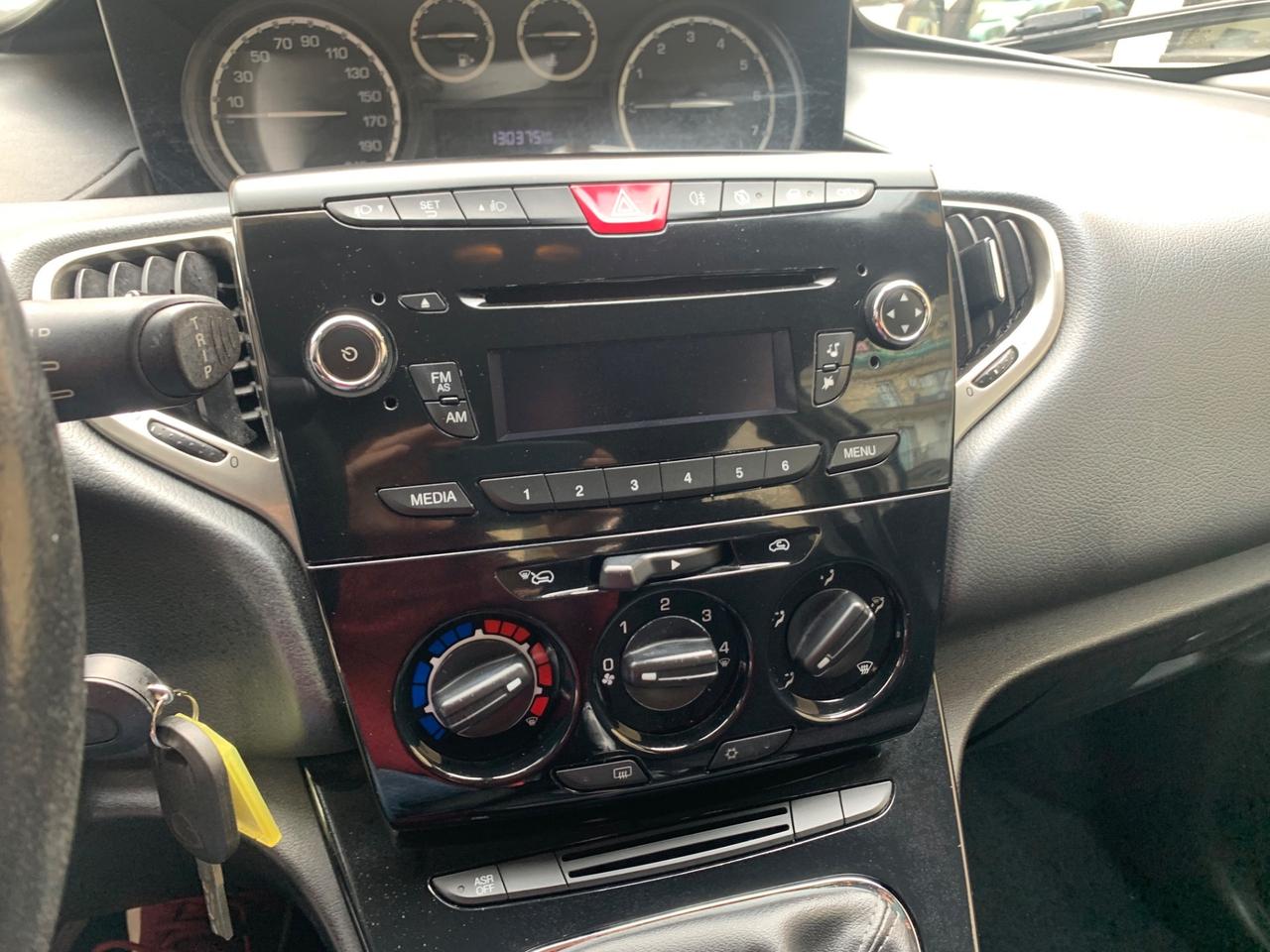 Lancia Ypsilon 1.2 69 CV 5 porte S&S 03/2014