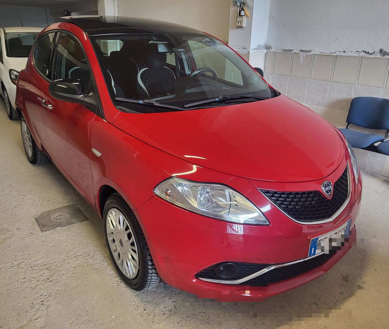 Lancia Ypsilon 1.2 69 CV 5 porte GPL Ecochic Gold