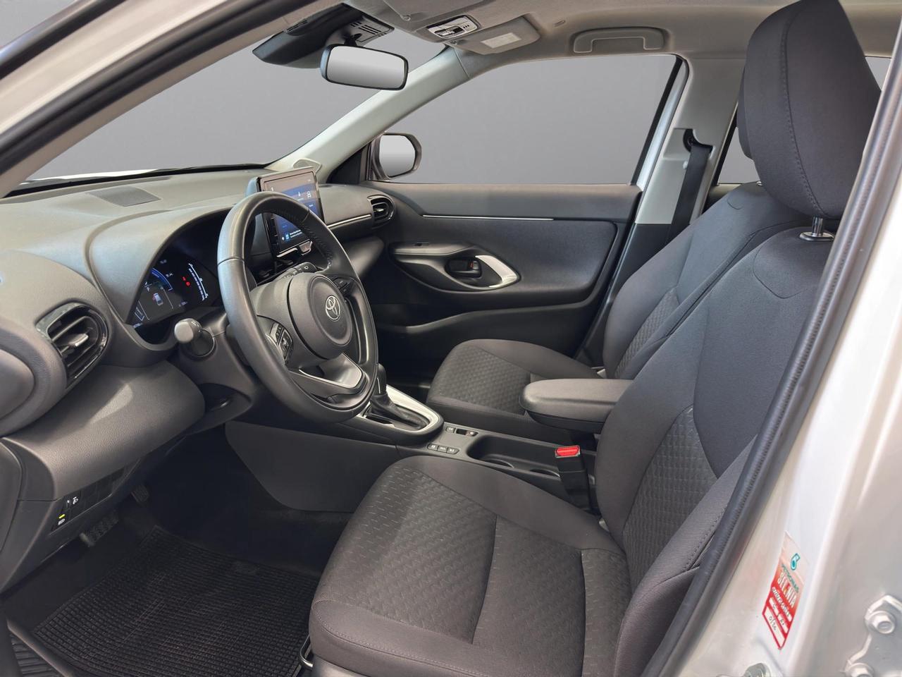 Toyota Yaris Cross 1.5h Active fwd 115cv e-cvt